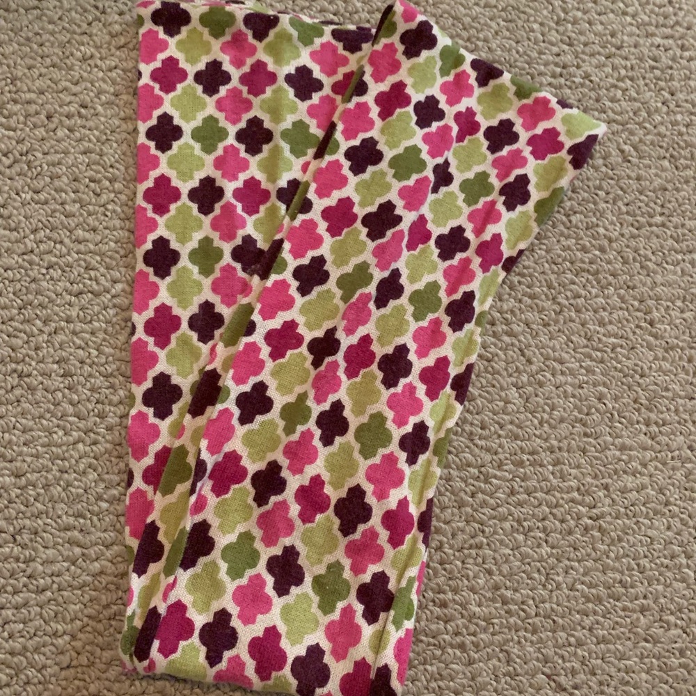 Vera Bradley cashmere scarf green and pink